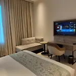 Airport Hotel Premium Suite By Ishaan Hospitality