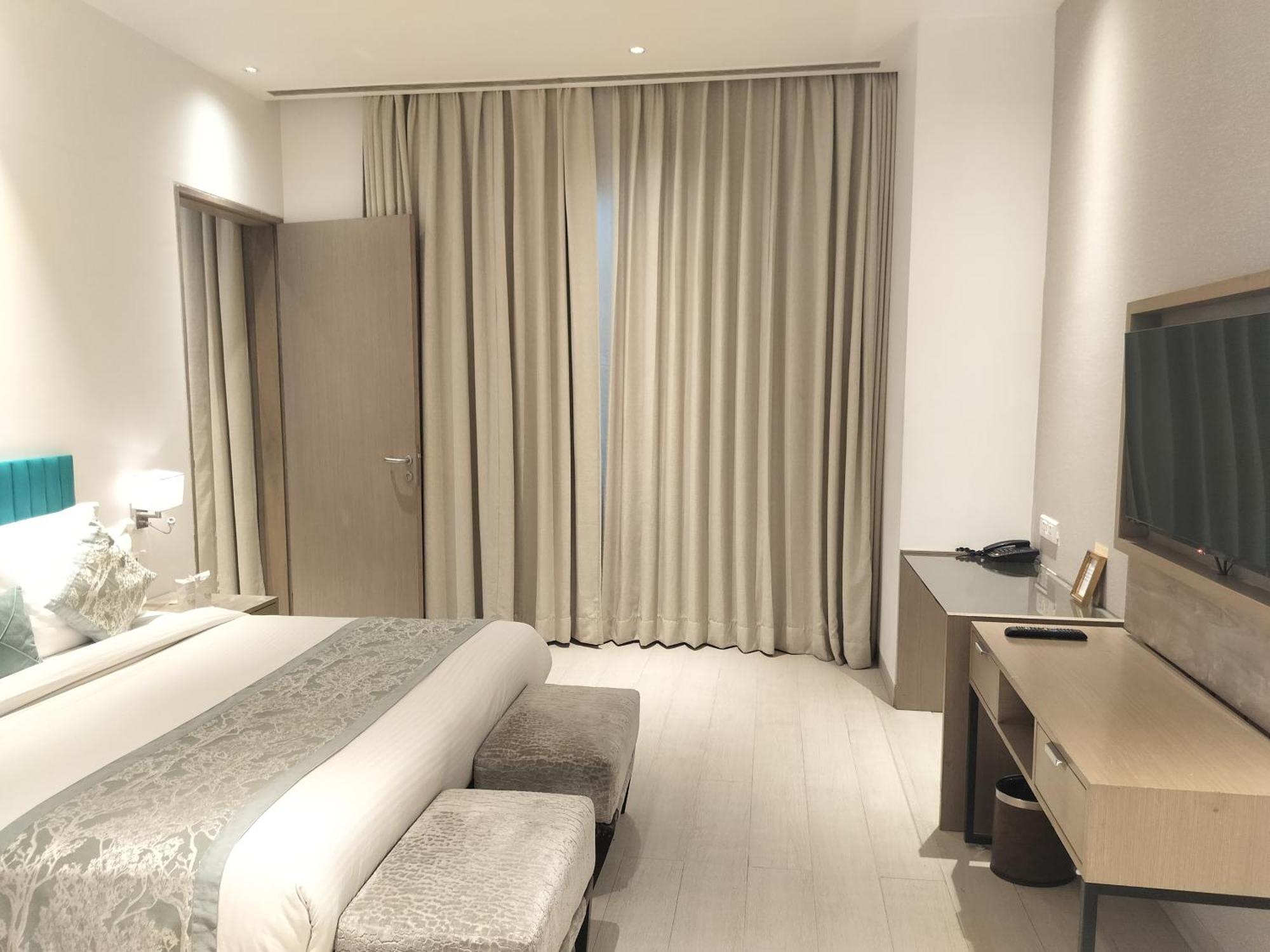 Airport Premium By Ishaan Hospitality New Delhi